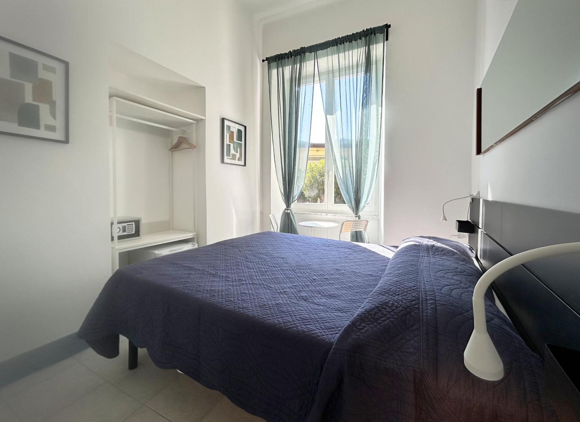 Hotel Meuble Agavi Монтеросо ал Маре Екстериор снимка