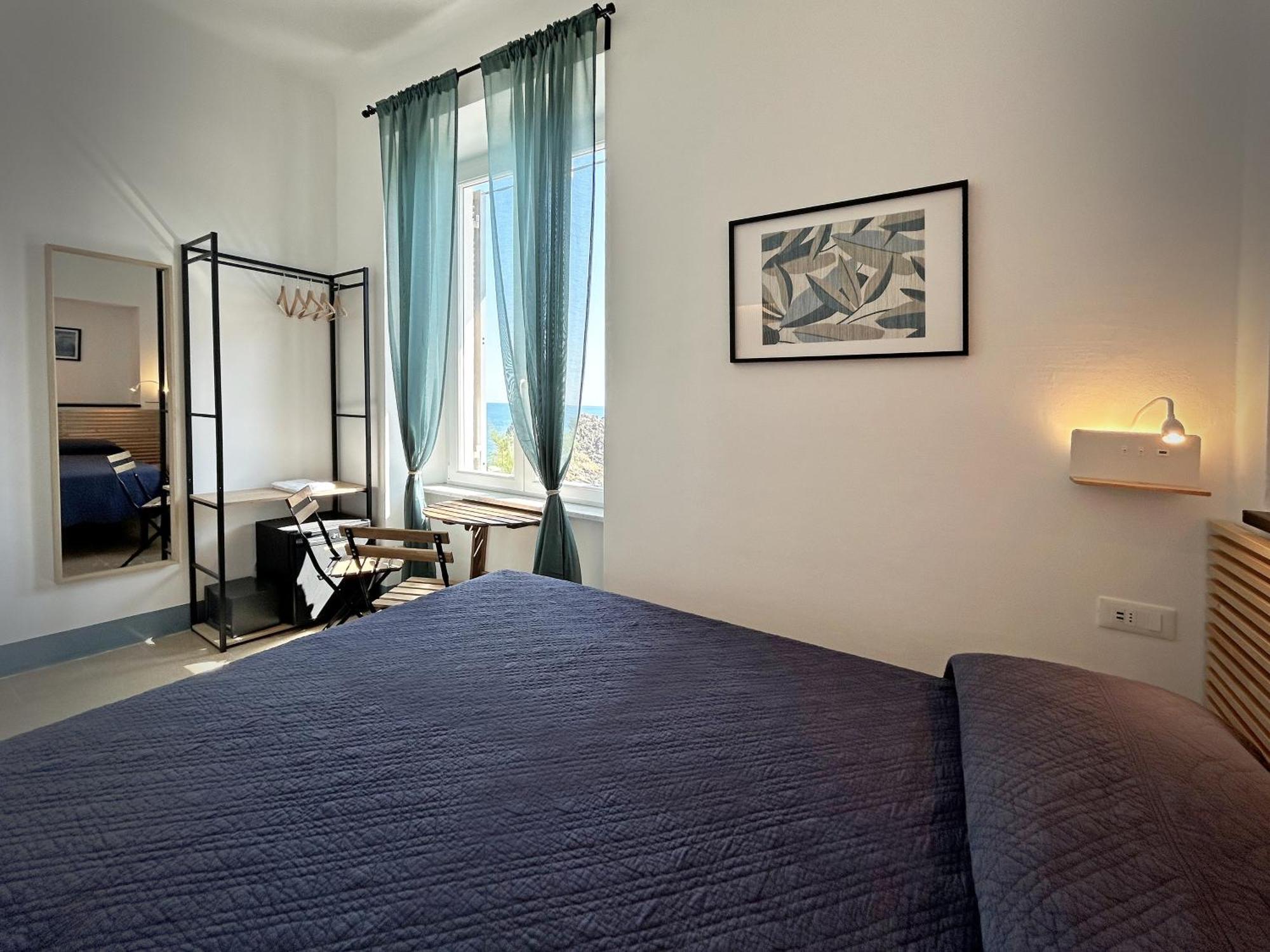 Hotel Meuble Agavi Монтеросо ал Маре Екстериор снимка